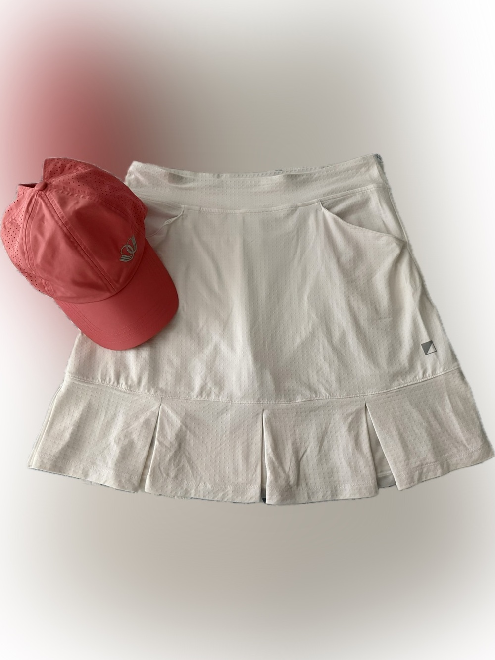 Bette & Court White Pleated Golf/Tennis Skirt